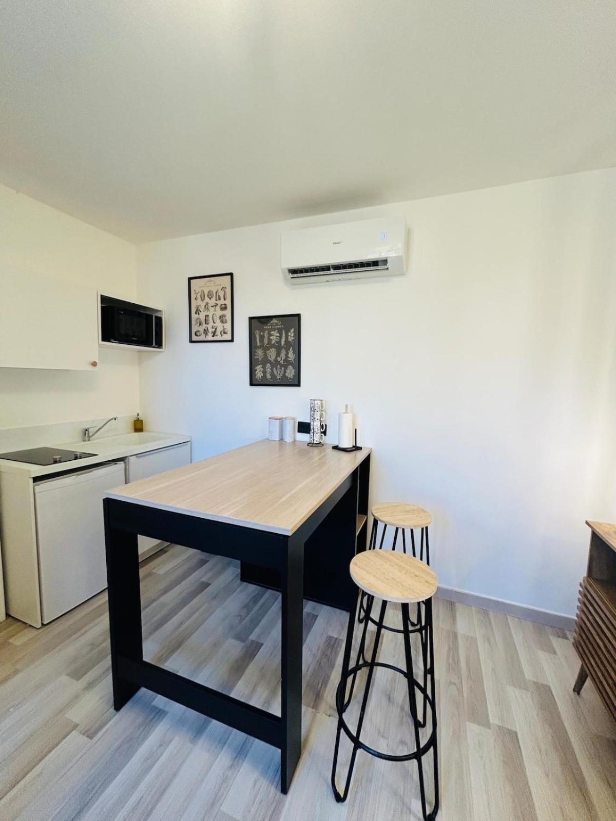 Appartement Charmant Proche Gare Tours Exteriér fotografie