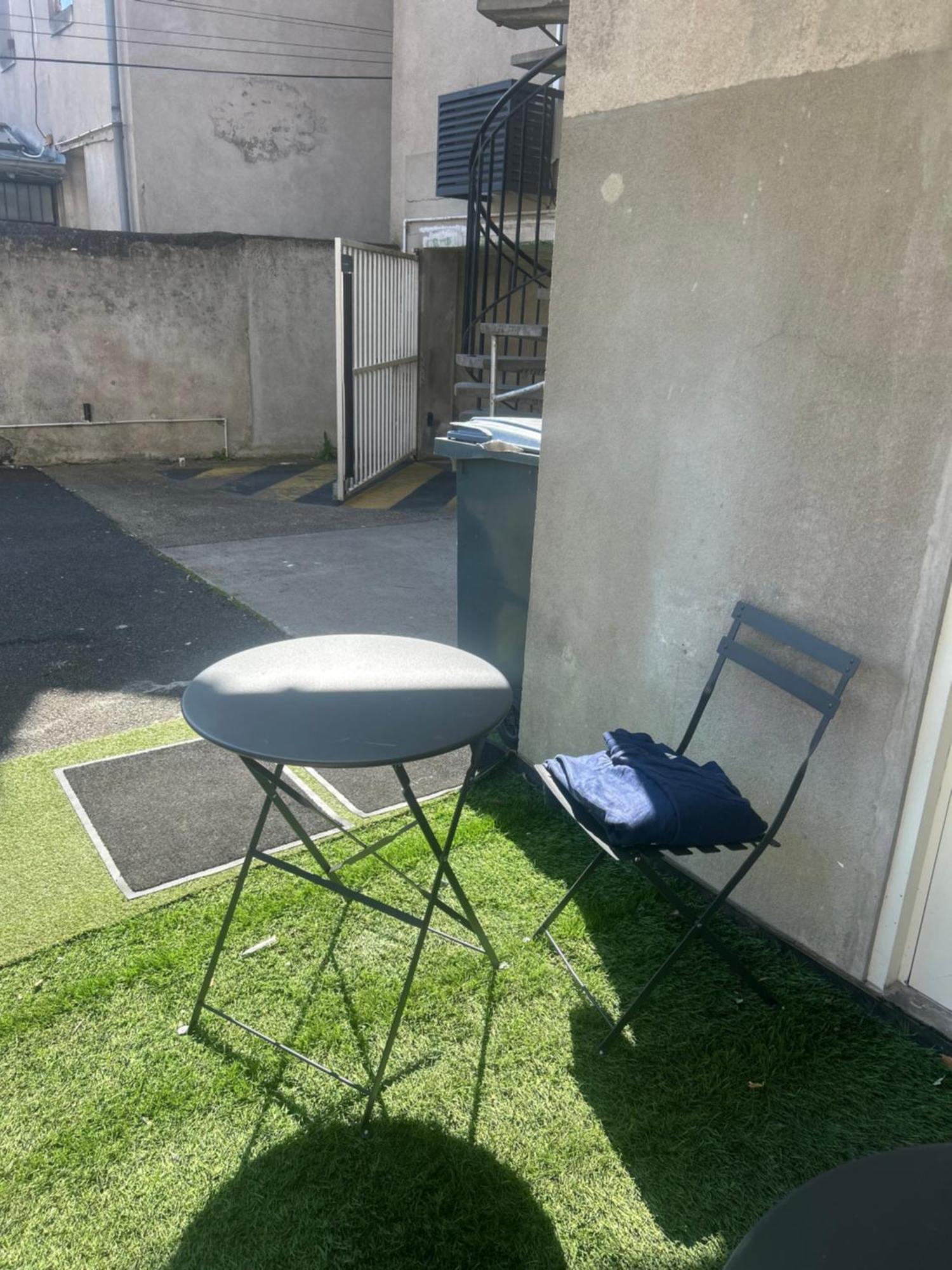 Appartement Charmant Proche Gare Tours Exteriér fotografie